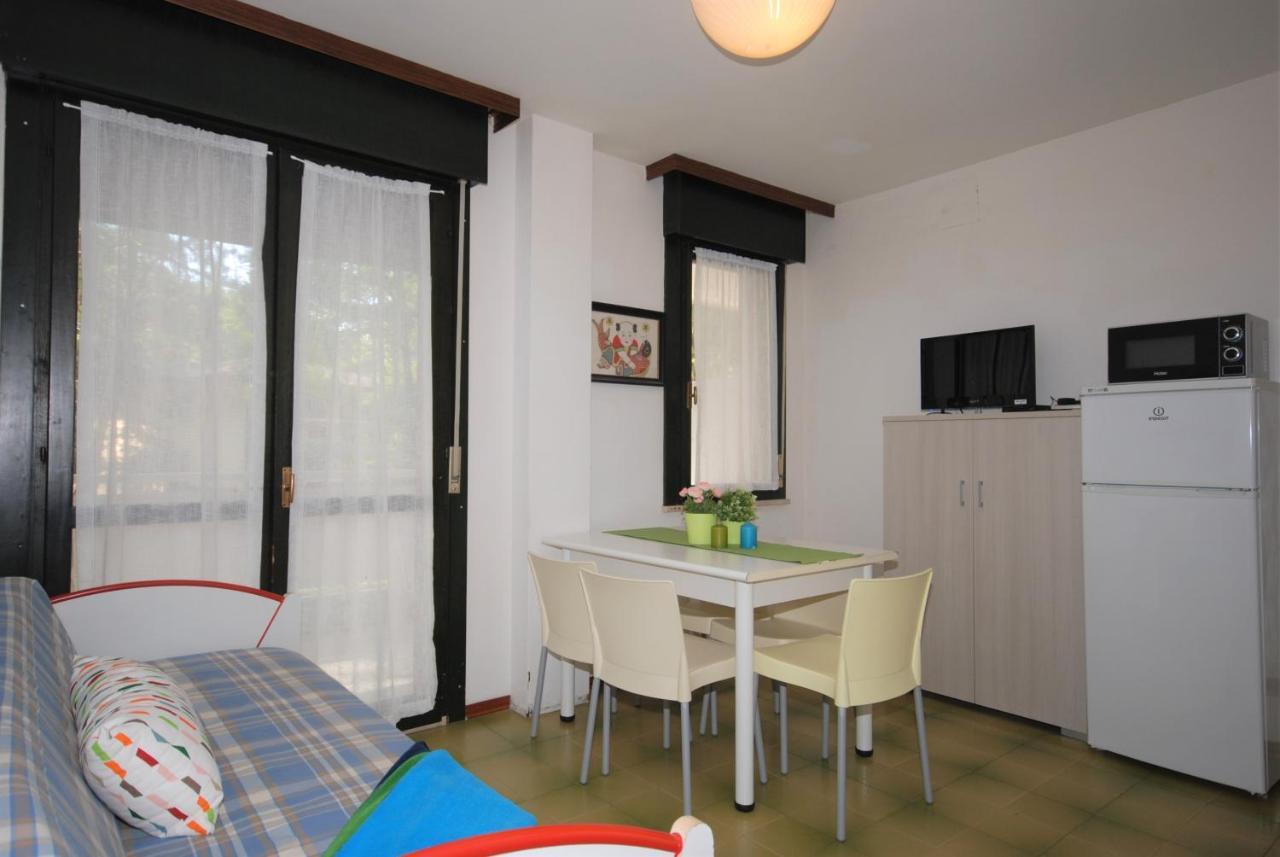 Ferienwohnung Residenza La Meridiana Lignano Sabbiadoro Exterior foto